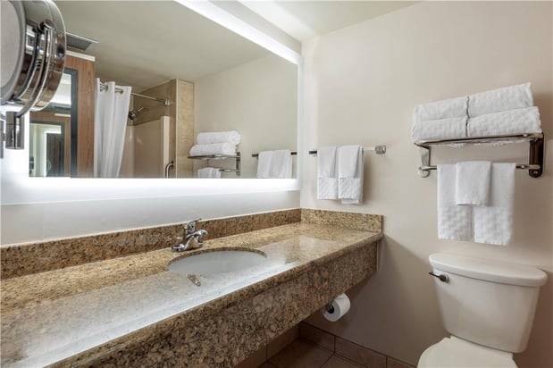Images Best Western Plus Oak Harbor Hotel & Conference Center