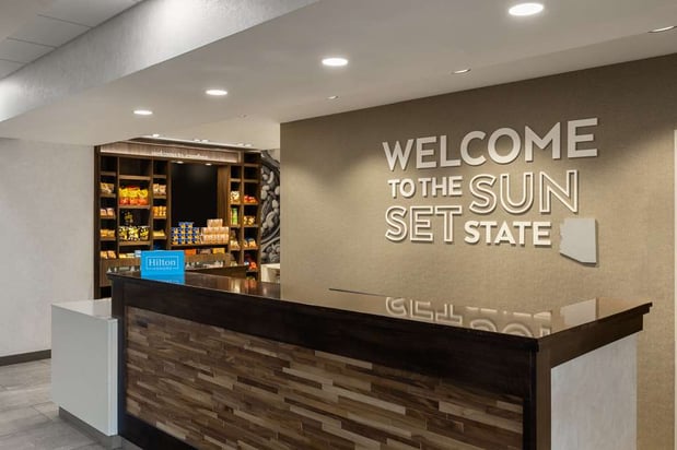 Images Hampton Inn Carefree