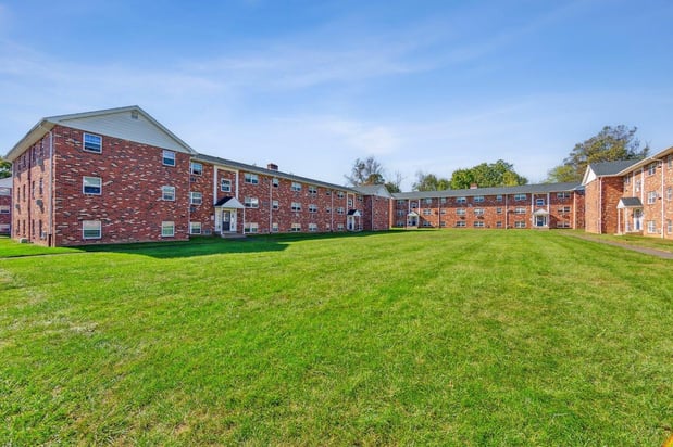 Images Wissahickon Park Apartment Homes