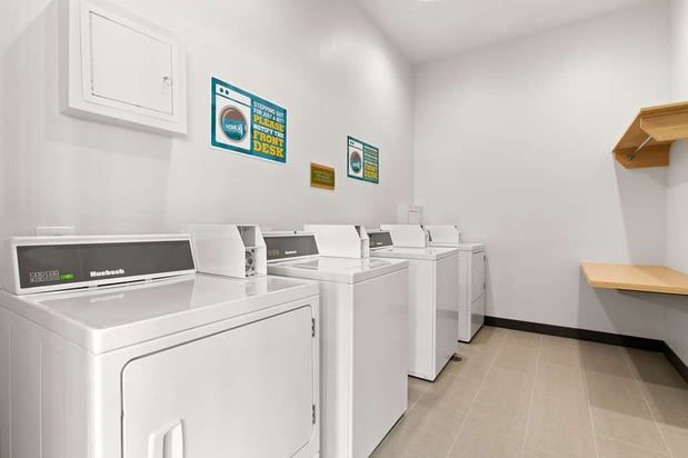 Images Home2 Suites by Hilton Phoenix Downtown