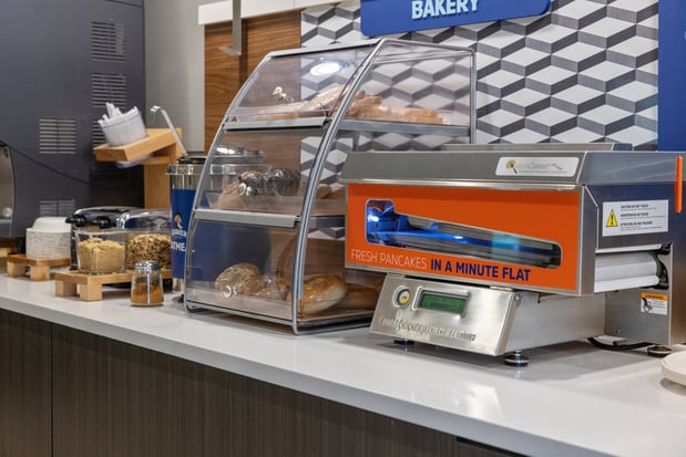 Images Holiday Inn Express & Suites Torrington by IHG