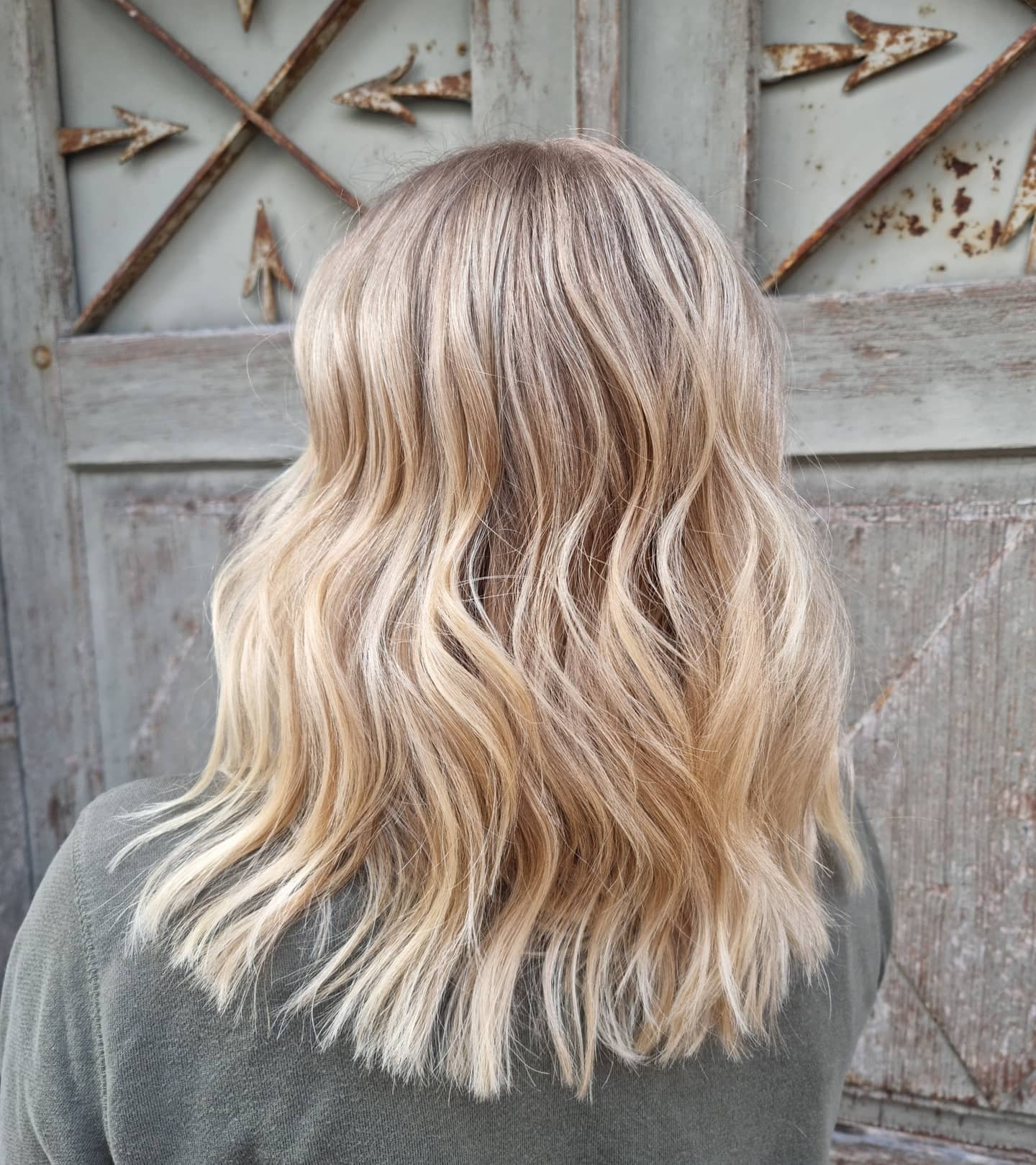 Coiffure Haarwerk, Bahnhofstrasse 135 in Niederuzwil