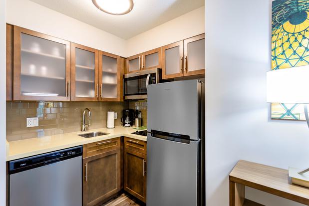 Images Staybridge Suites Fort Lauderdale Airport - West by IHG
