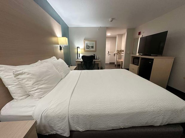 Images Best Western Watertown
