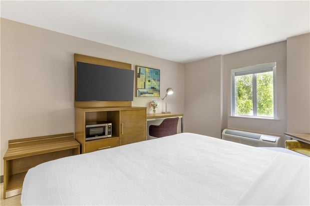 Images Best Western Plus Raleigh Crabtree Valley Hotel