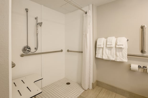 Images Holiday Inn Express Milwaukee-West Medical Center by IHG
