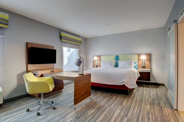 Images Hampton Inn & Suites Portland West