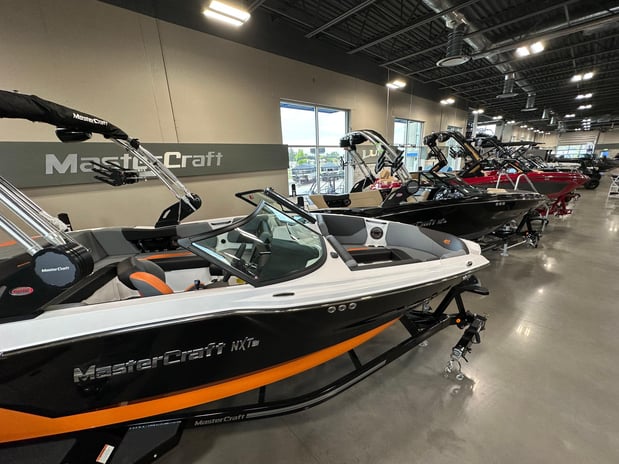 Images Vallely Sport & Marine