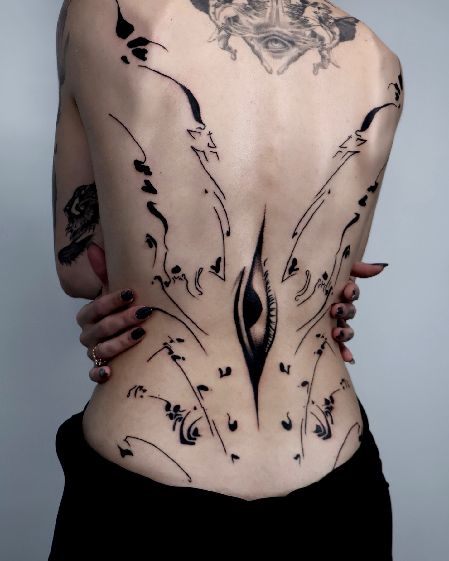 OMEN Tattoo & Piercing - Berlin Friedrichshain, Kopernikusstraße 12 in Berlin