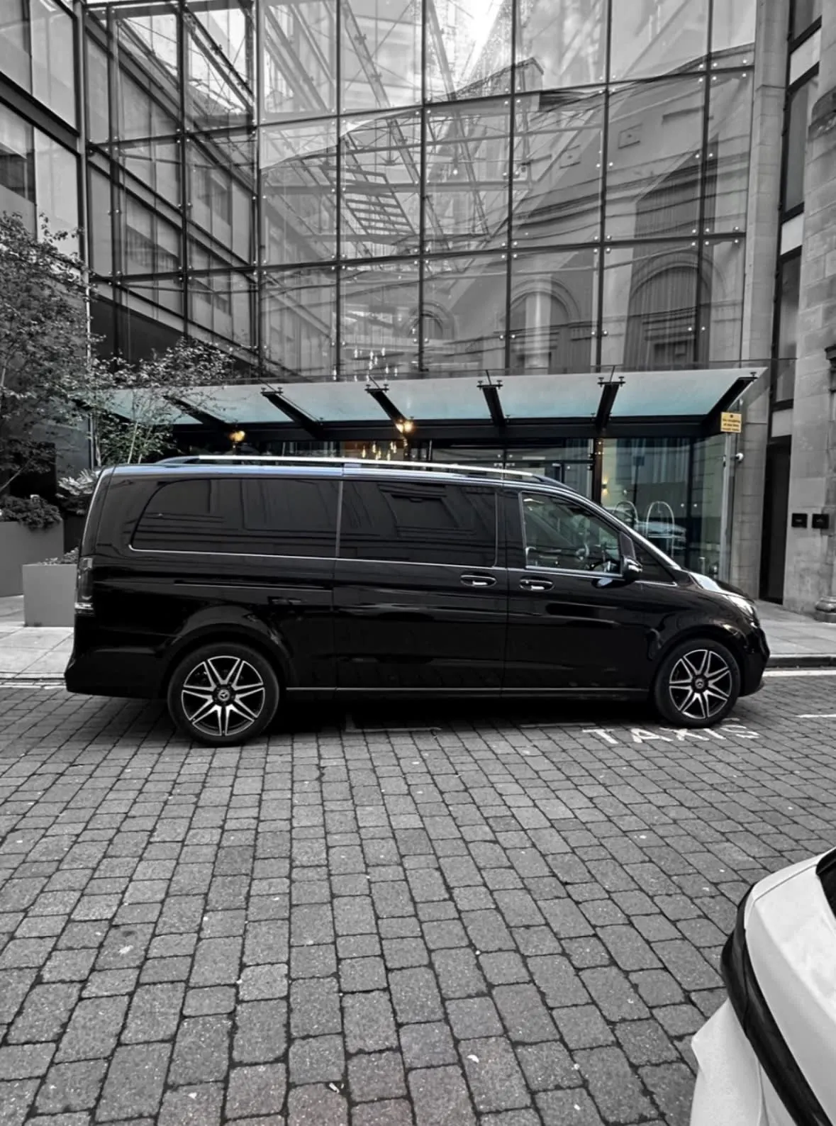 Images Prestige Airport Transfers