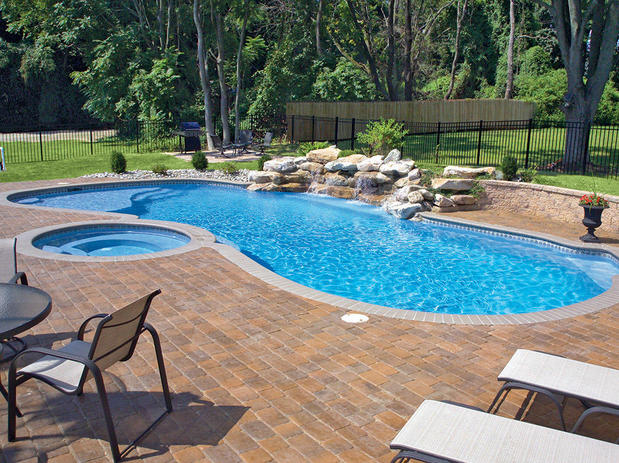 Images Blue Haven Pools & Spas