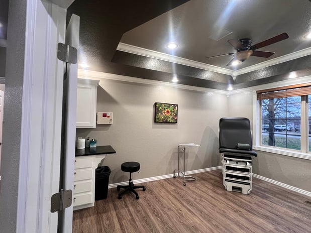 Images Xpress Wellness Urgent Care - Sallisaw