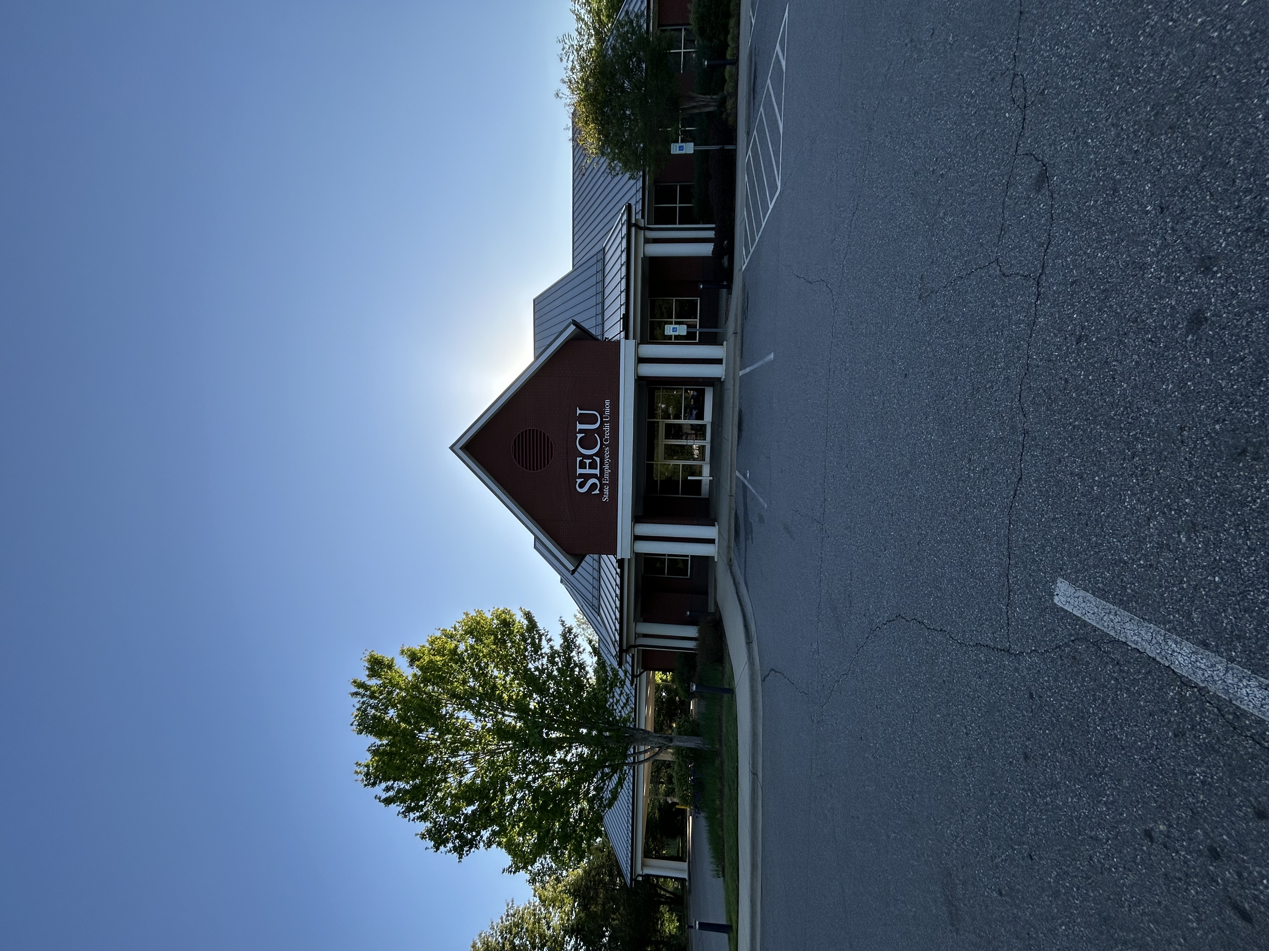 State Employees’ Credit Union Image