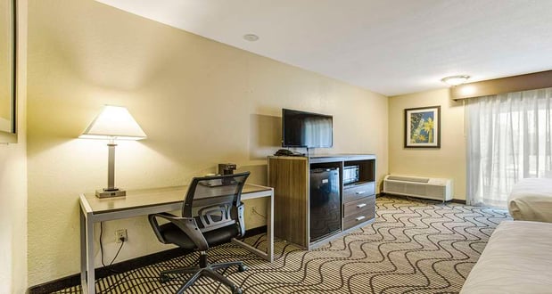 Images SureStay Plus by Best Western Sacramento North