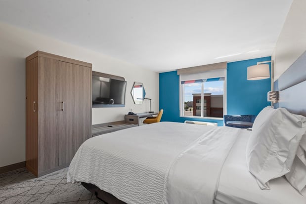 Images Holiday Inn Express & Suites Tulsa South Bixby by IHG