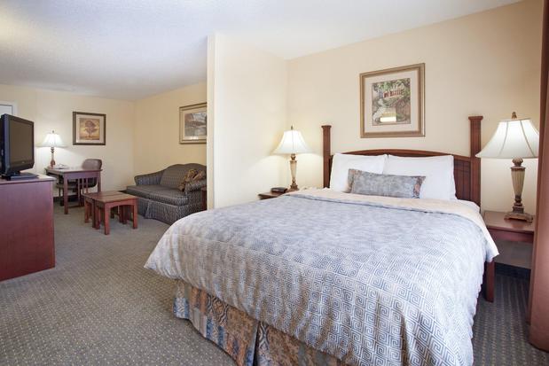 Images Staybridge Suites Denver Tech Center by IHG