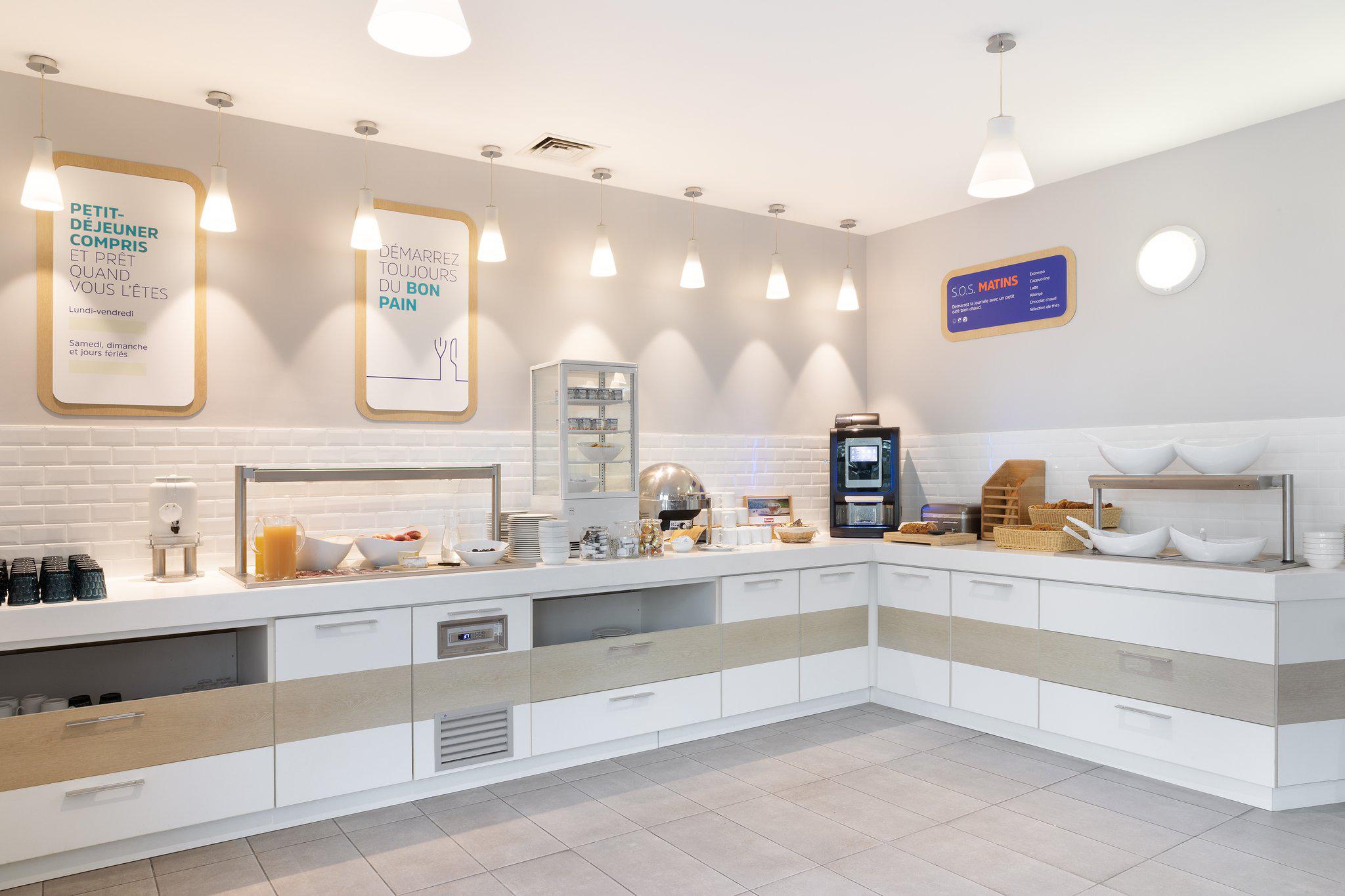 Images Holiday Inn Express Marseille Airport by IHG
