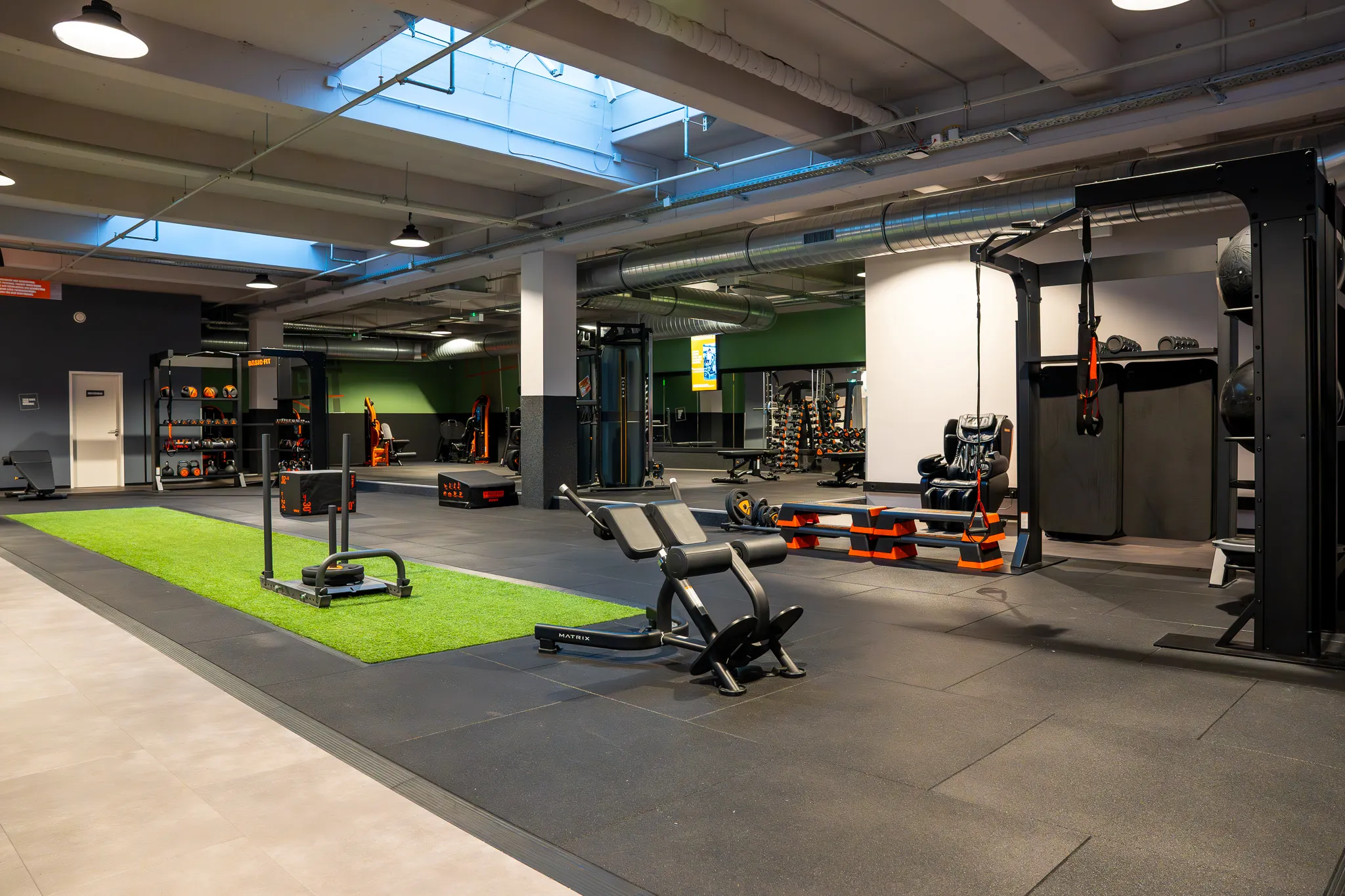 Bilder Basic-Fit