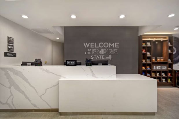 Images Hampton Inn NY-JFK