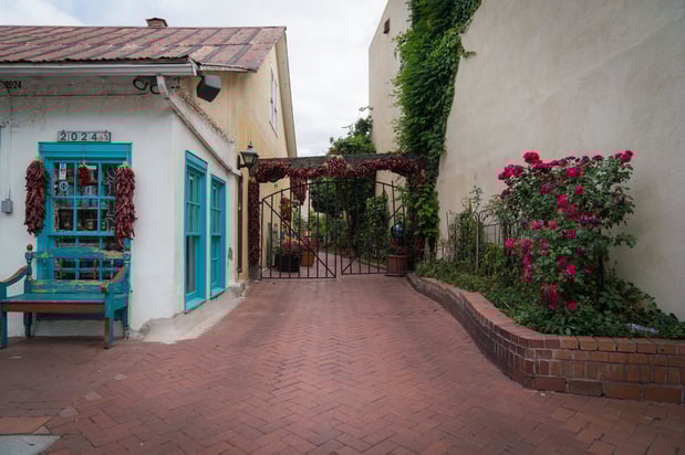 Images Holiday Inn Express & Suites Albuquerque Historic Old Town by IHG