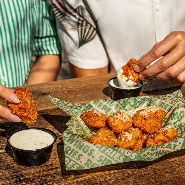 Images Wingstop
