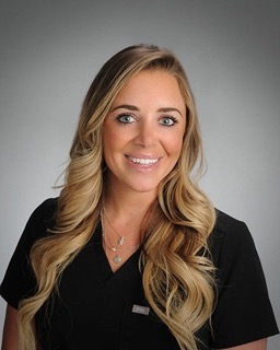 Kim Bickly, LE, CMA, CPT
Licensed Esthetician, Certified Medical Assistant, Esthetician Director
