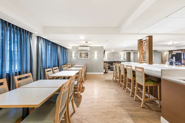 Images Best Western West Towne Suites