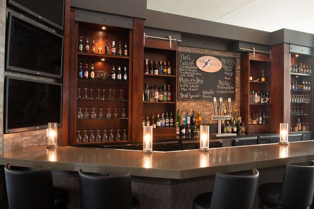 Images DoubleTree by Hilton Hotel & Suites Charleston Airport