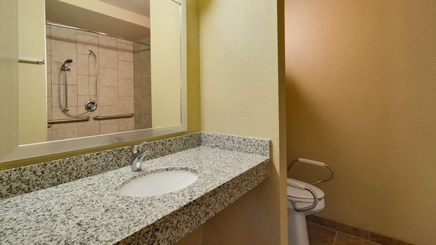 Images Best Western West Hills Inn