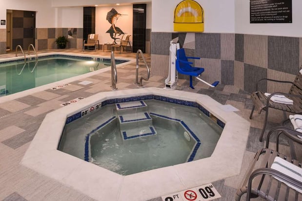 Images Hampton Inn & Suites Denver-Speer Boulevard