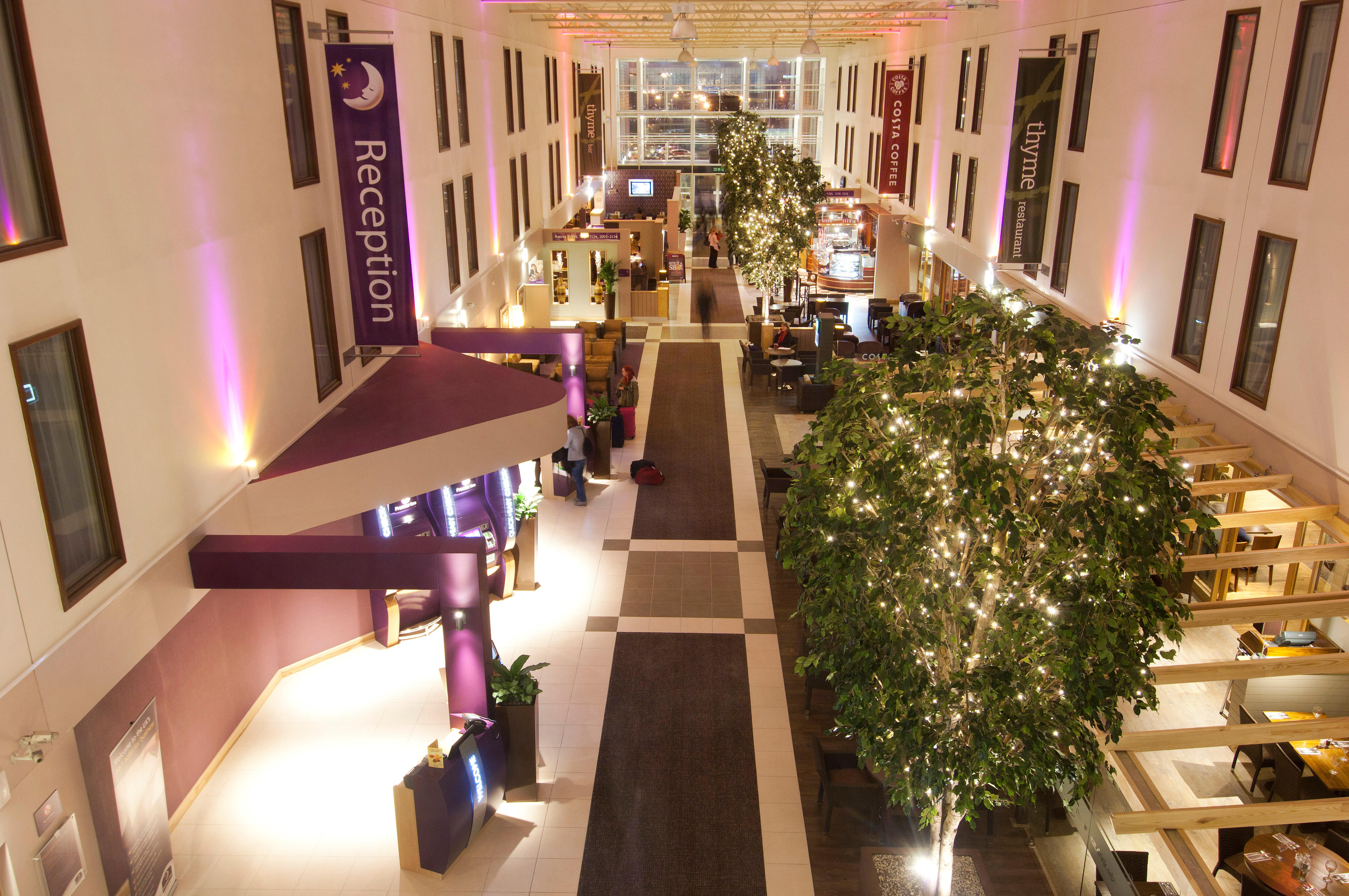 Images Premier Inn London Heathrow Airport T2 & T3 (Bath Road) hotel