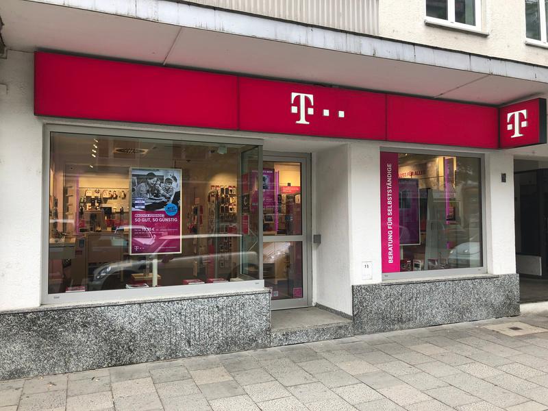 Telekom Shop - Geschlossen, Augustenstr. 74 in München