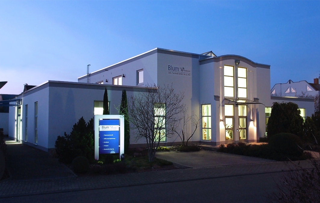 Blum CNC Technik GmbH & Co.KG, Am Taubenfeld 37 in Heidelberg