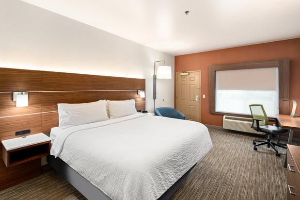 Images Holiday Inn Express & Suites Coeur D Alene I-90 Exit 11 by IHG