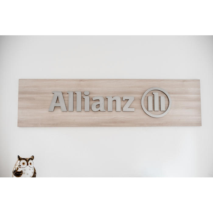 Robin Winter Versicherungsvertreter gem. HGB § 84 für die Allianz Beratungs- und Vertriebs-AG, Neuensteinstraße 9 in Karlsruhe