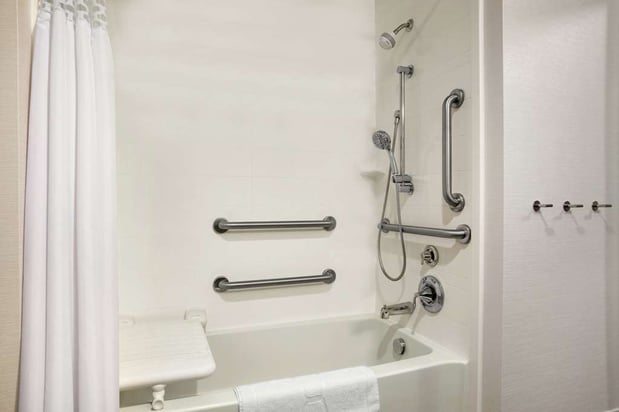 Images Hampton Inn & Suites Minooka