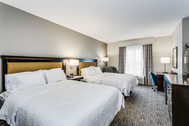 Images Hampton Inn & Suites Mobile- Downtown Historic District