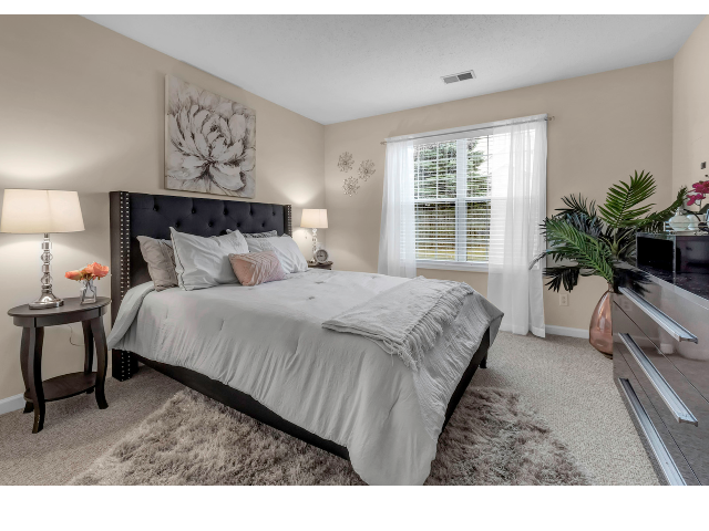 Images StoneGate Apartment Homes