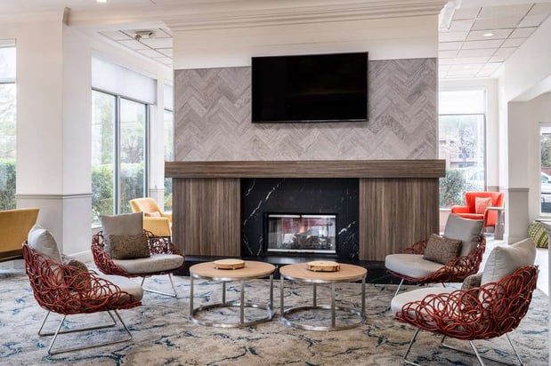 Images Hilton Garden Inn Bakersfield
