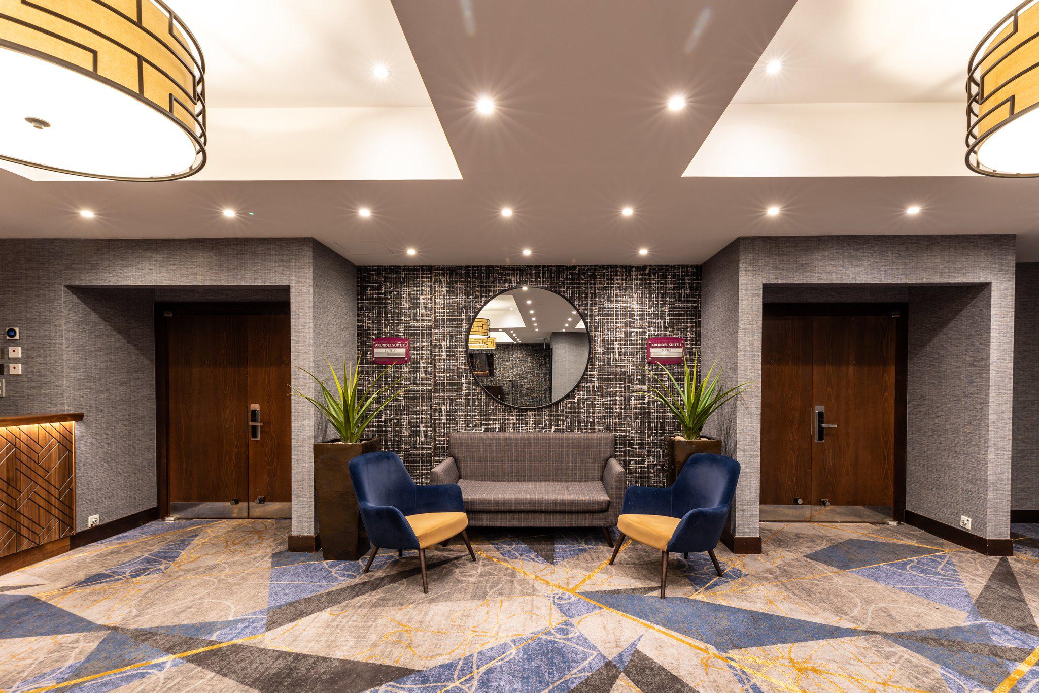 Crowne Plaza London - Gatwick Airport, an IHG Hotel Crawley 01293 608608