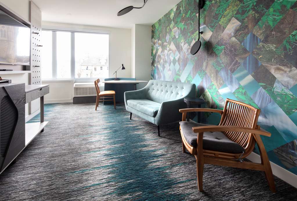 Images Canvas Moncton, Tapestry Collection by Hilton