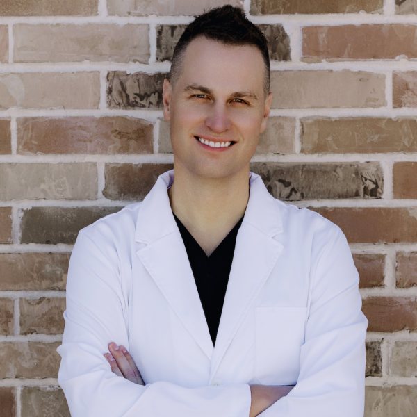 Dr. Checketts Dentist at Cherokee Dental Professionals in Jacksonville, TX 