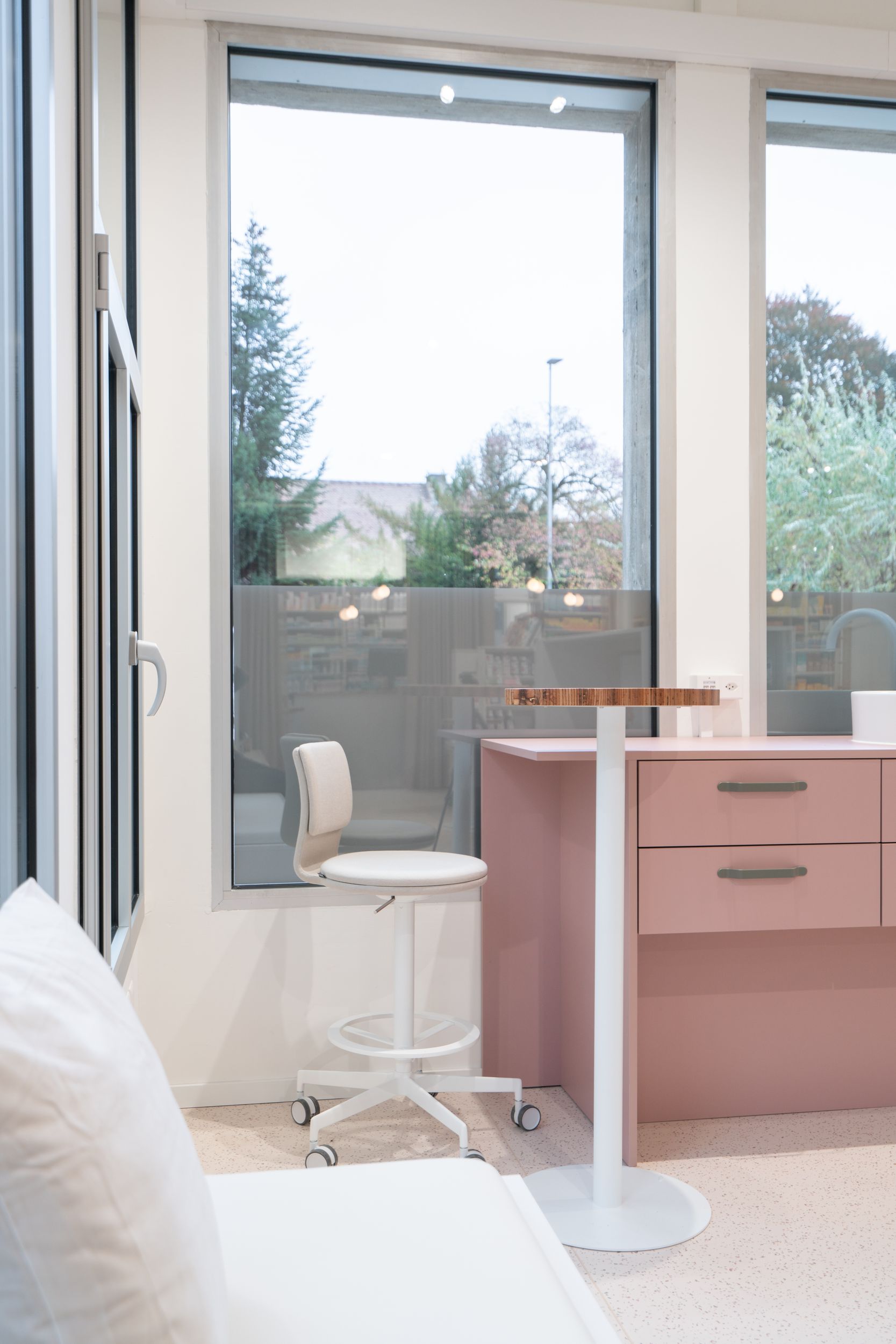 TopPharm Apotheke & Drogerie Brentano, Bruggerstrasse 11B in Wildegg