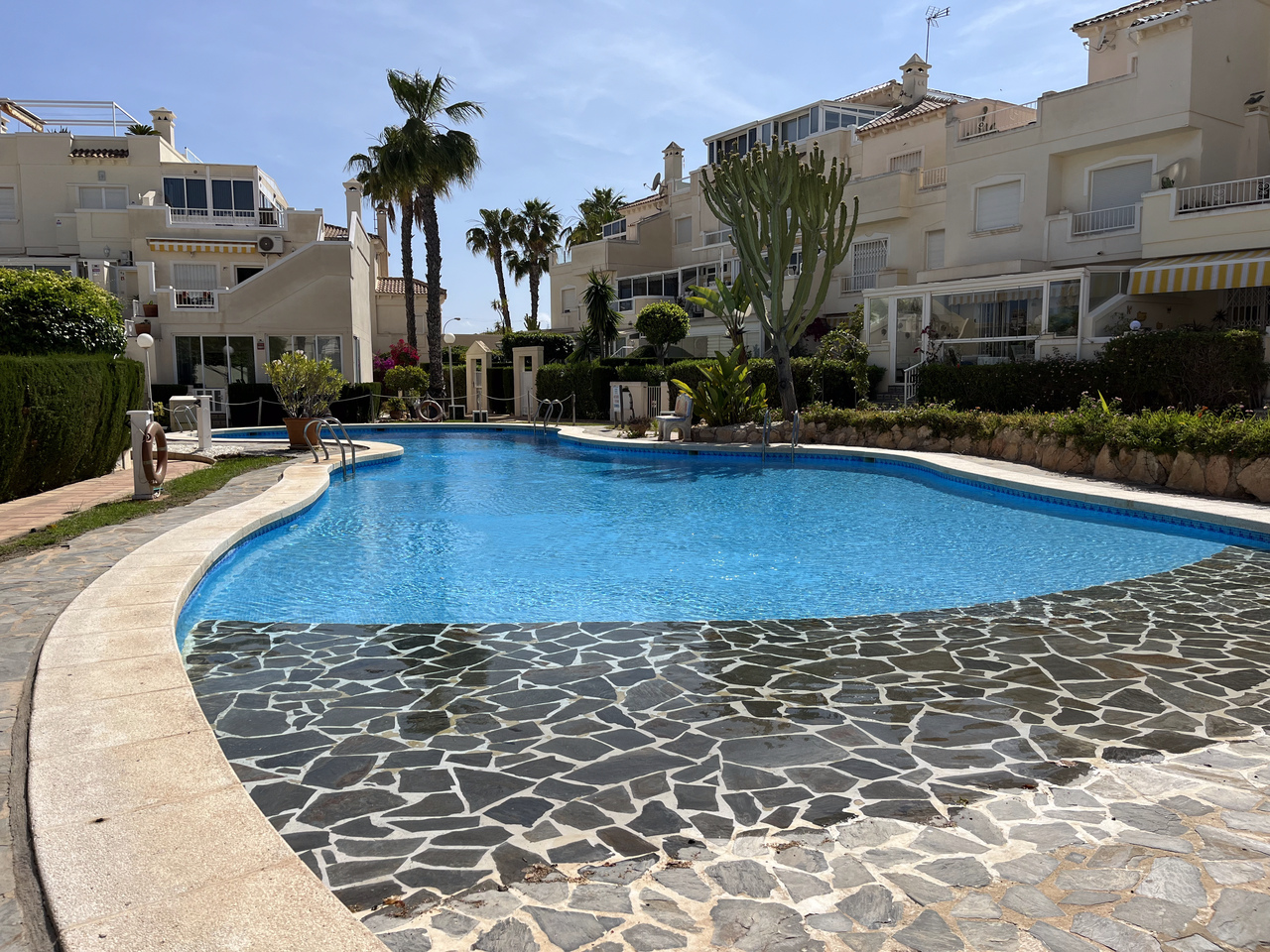 Images Azul Villa Properties