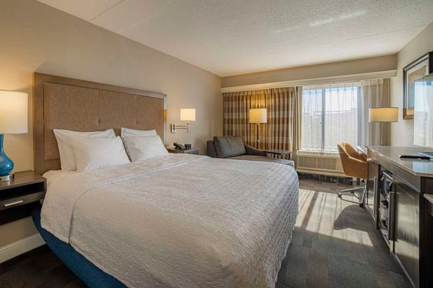 Images Hampton Inn Carlstadt-At The Meadowlands
