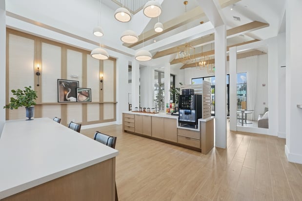 Images Alton LakeHouse