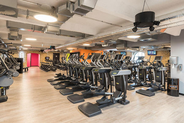 Bilder FitX Fitnessstudio