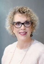 Jennifer Aaron headshot