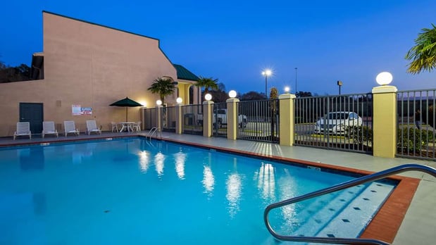 Images SureStay Plus by Best Western Hammond