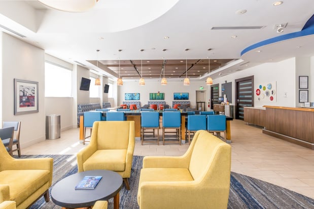 Images Holiday Inn Express & Suites Louisville Downtown by IHG